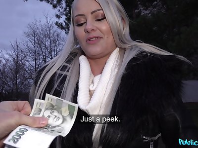Blondie accepts cash the meanwhile beside for heavy fucking